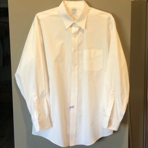 Men’s Brooks Brothers Dress Shirt